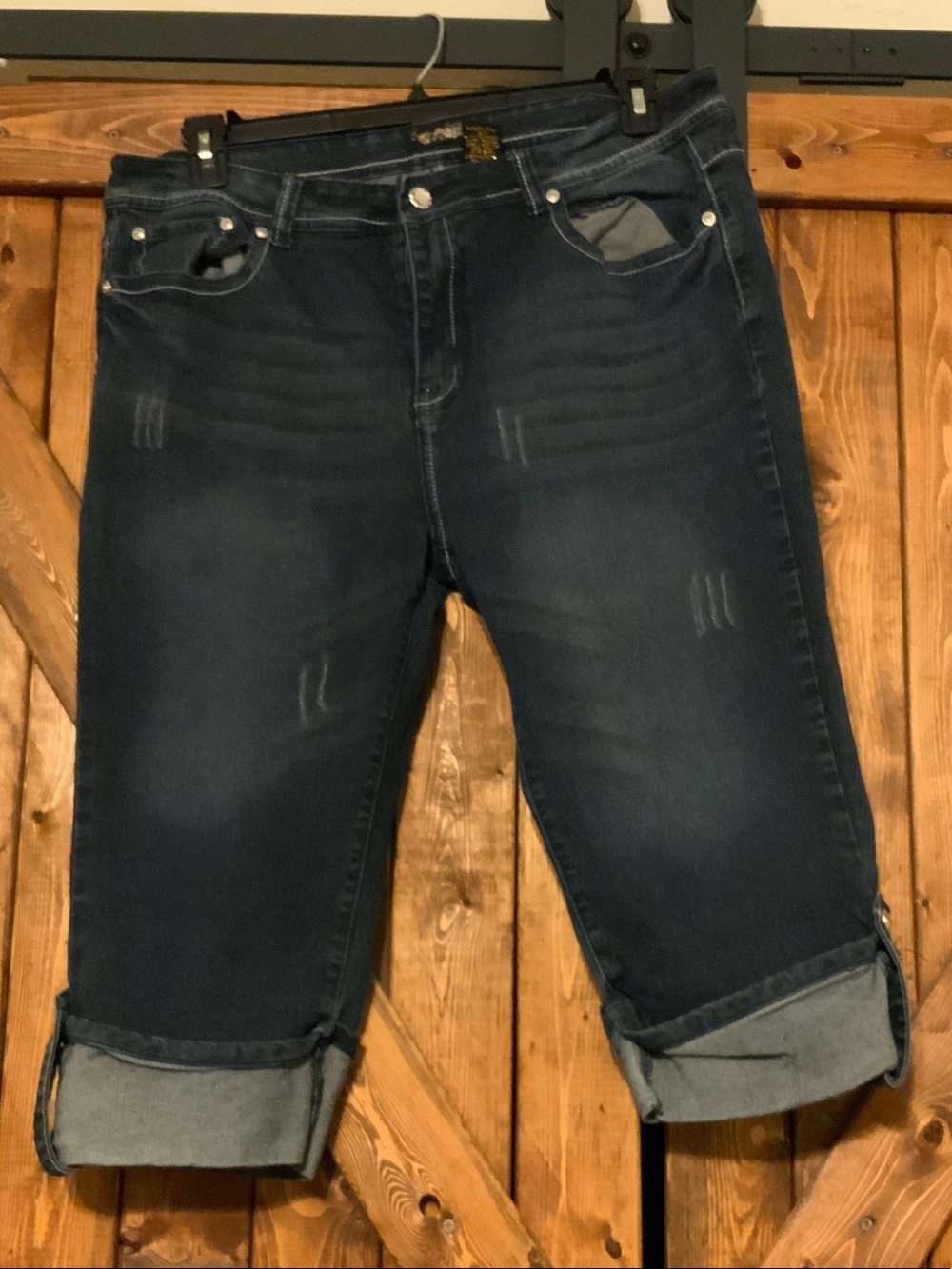 Relaxed Fit Men's Dark Indigo Denim Shorts